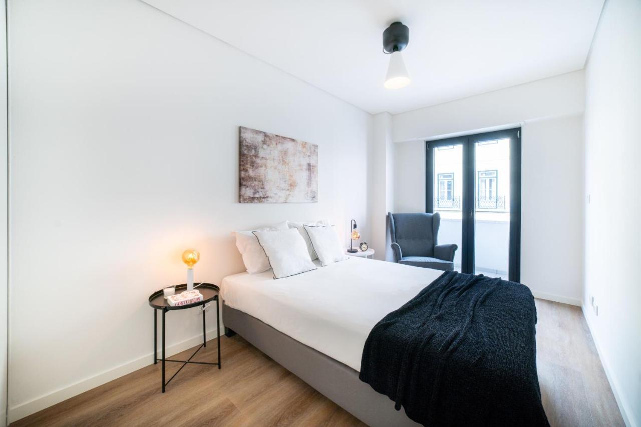 Lusiadas 53 2ºd - Beautiful Two-Bedroom Apartment Lisboa Exterior foto